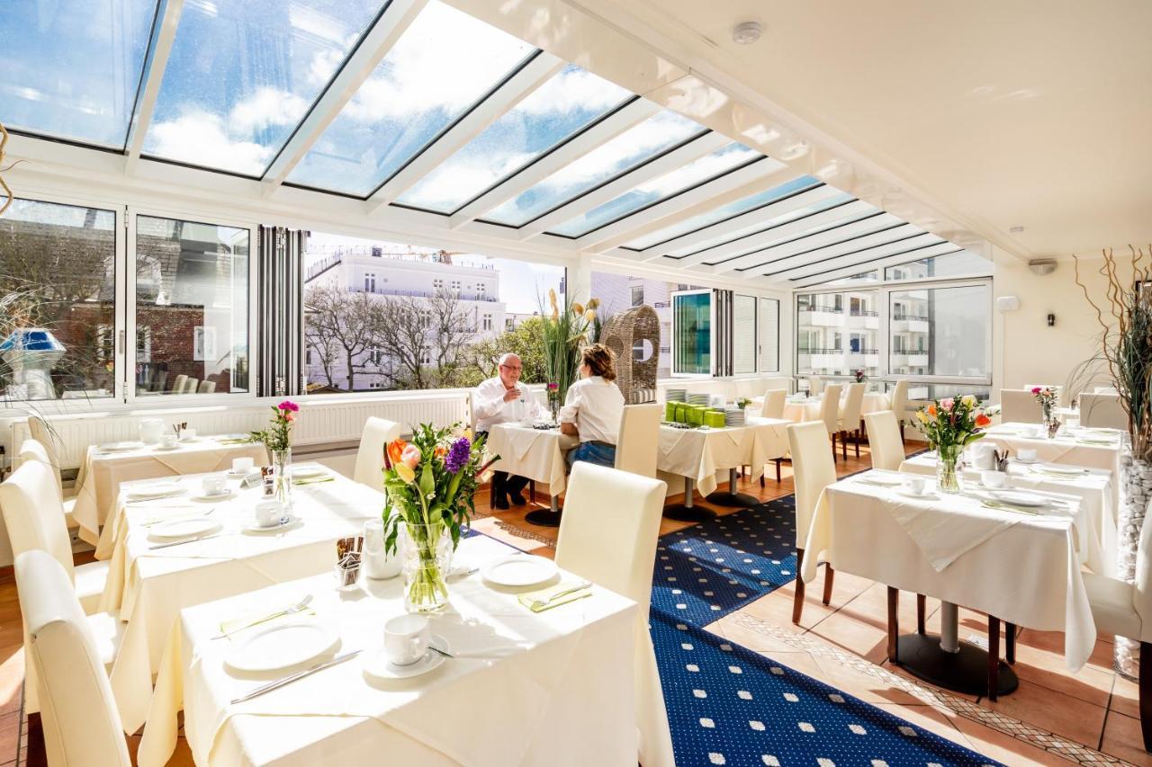 Hotel Von Stephan Вестерланд Екстериор снимка