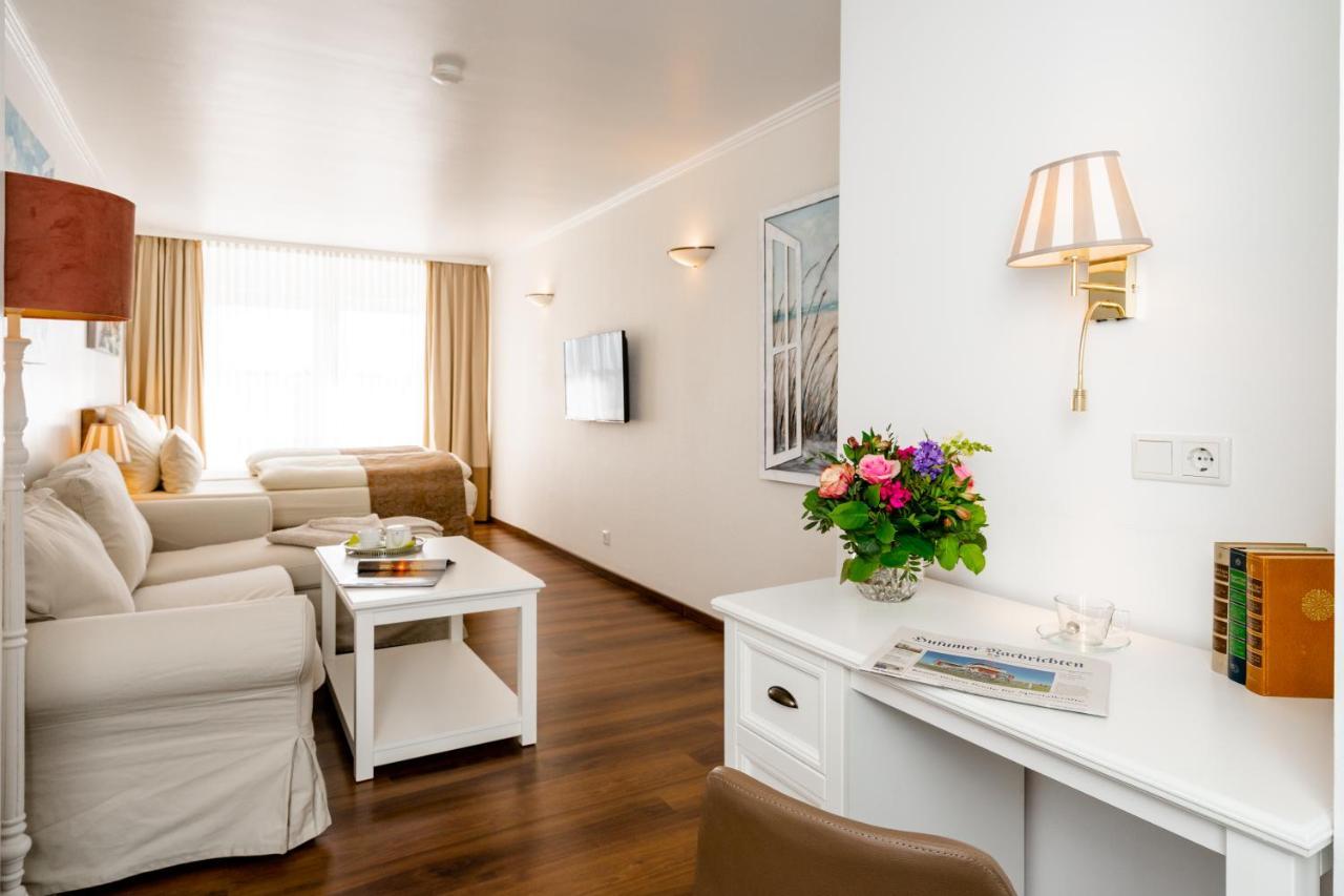 Hotel Von Stephan Вестерланд Екстериор снимка