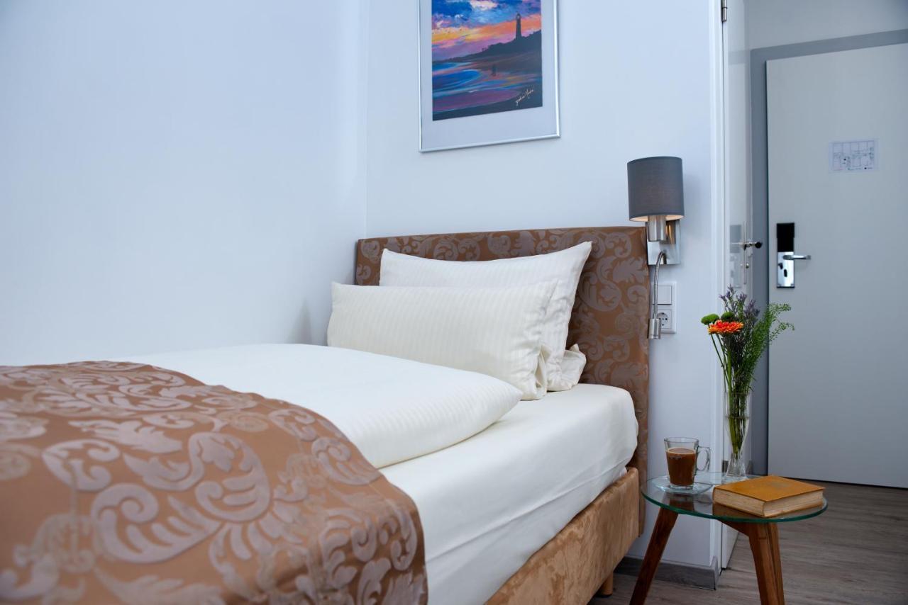 Hotel Von Stephan Вестерланд Екстериор снимка